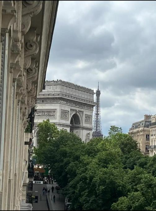 Guest Room Nearby Champs Elysees Paris Exterior foto